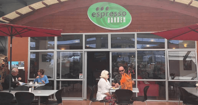 Espresso Garden Cafe: ニュージーランド高校留学・インターンコース