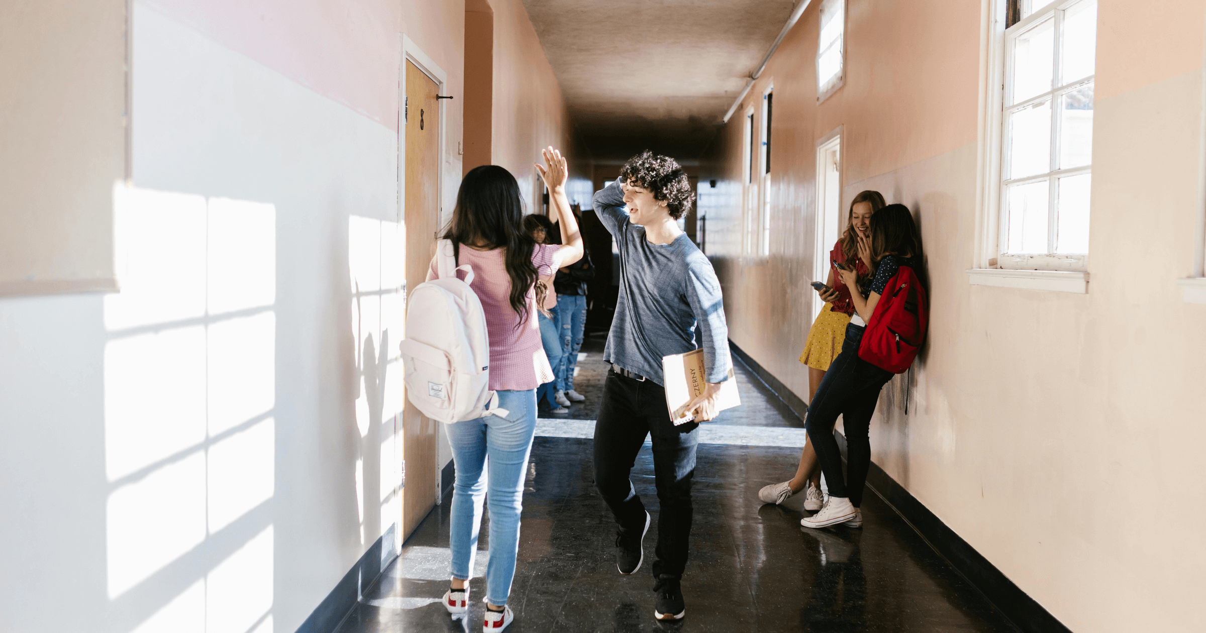 大学の学費とローン、努力は報われる？NZ母親の答えのイメージ