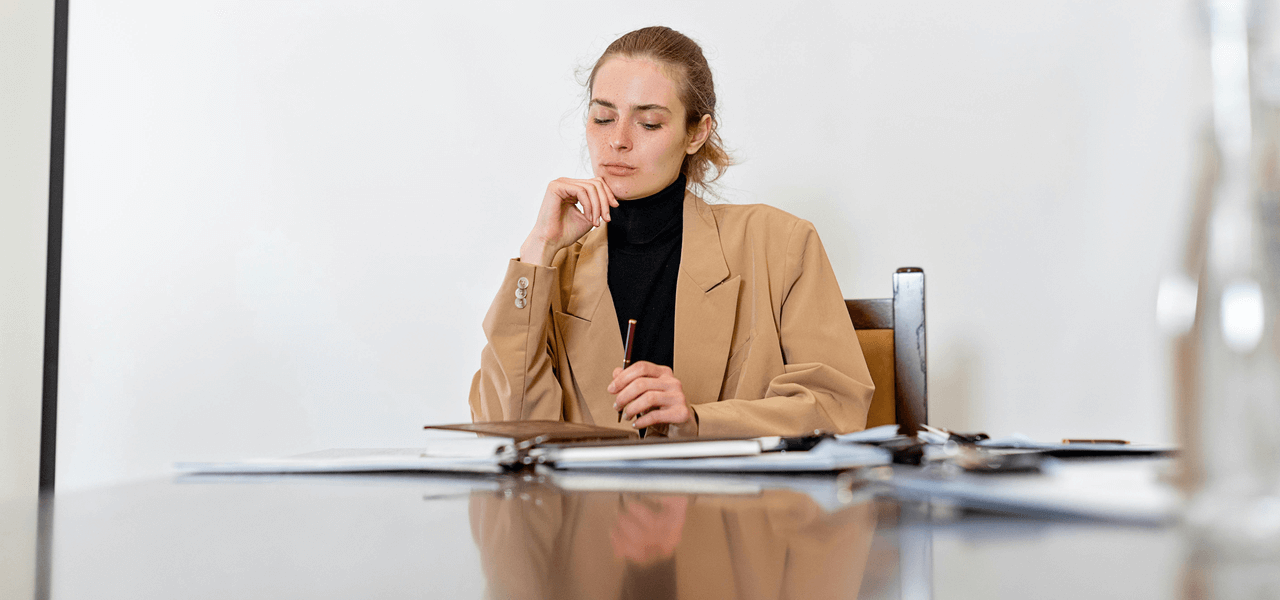 「同じ条件で比較」するためのチェックリストのイメージ