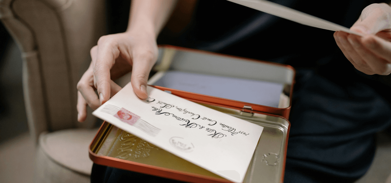 手続きはどう進む！？IRCC Webフォームと郵送の流れのイメージ